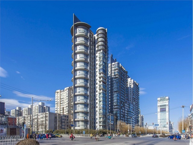 上海升降式电动卷帘定做